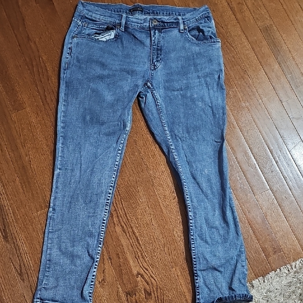 INC International Concepts Blue Ankle Cropped Jeans